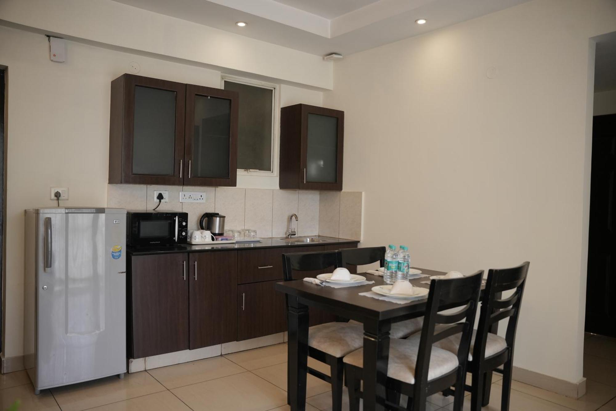 Nagarjuna Suites Bangalore Bagian luar foto