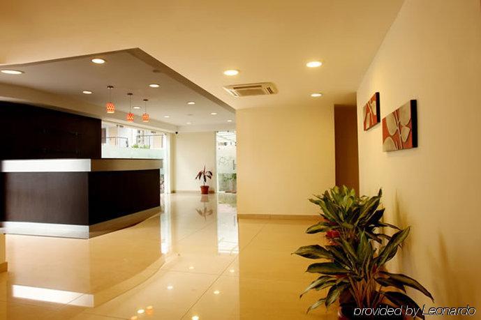 Nagarjuna Suites Bangalore Interior foto